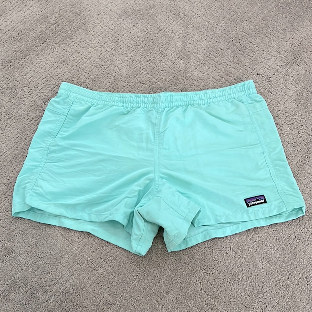 Patagonia girls shorts.
